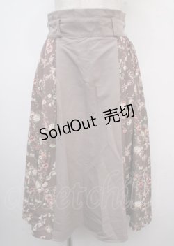 画像1: axes femme / シャビーシックフラワー柄スカート M グレージュ Y-25-03-23-116-AX-SK-SZ-ZY