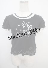 Heart E / フリルレース半袖カットソー  黒 Y-25-03-23-013-LO-TO-SZ-ZY