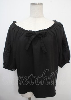 画像1: F&A / ローズ刺繍袖トップス F 黒 Y-25-03-23-022-LO-TO-SZ-ZY