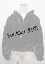 axes femme / ショート丈フリルパーカー F 黒 Y-25-03-26-096-AX-TO-SZ-ZY