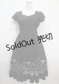 axes femme POETIQUE / ストロベリー刺繍ワンピース M 黒 Y-25-03-26-136-AX-OP-SZ-OS