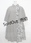 axes femme / アシメ花柄配色シャツワンピース F チャコール Y-25-03-26-144-AX-OP-SZ-ZY
