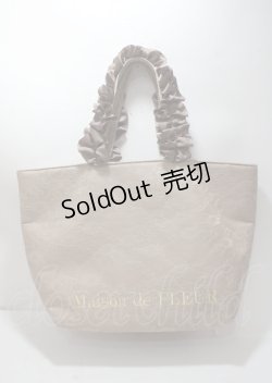 画像1: Maison de FLEUR / レースサテンフリルハンドルトートプチ F ベージュ Y-25-03-26-026-LO-BG-SZ-ZY