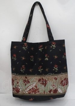 画像1: axes femme / フラワーパネル柄トートバッグ  黒 Y-25-03-26-027-AX-BG-SZ-ZY