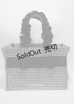 画像1: Maison de FLEUR / 千鳥格子 フリルハンドルトートSバッグ F ブラック Y-25-03-26-028-LO-BG-SZ-ZY