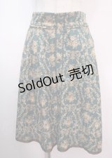 axes femme / オーナメント柄前釦スカート  グリーン Y-25-04-01-166-AX-SK-SZ-ZT139