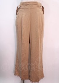 axes femme / サイドバックルタックパンツ F キャメル Y-25-04-01-170-AX-PA-SZ-ZI