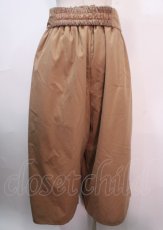 画像2: 【SALE】axes femme / 裾刺繍タック入りワイドパンツ M ベージュ Y-25-04-01-178-AX-PA-SZ-ZT235 (2)