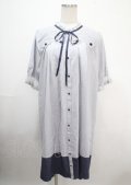 axes femme / サテンローズバイカラーワンピース F サックス Y-25-04-03-087-AX-OP-SZ-ZI