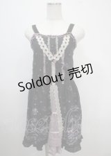 axes femme / 花リース柄ワンピース M 黒 Y-25-04-03-095-AX-OP-SZ-ZI