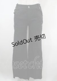 Ozz On / ドクロ刺繍スキニーパンツ  黒 Y-25-04-03-156-OO-PA-SZ-ZY