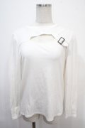 axes femme / ベルトディティールトップス F 生成り Y-25-04-15-057-AX-TO-SZ-ZY