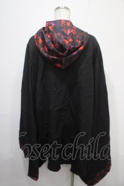 画像2: NieR Clothing / フード付き着物風袖ブロッキングシャツ【RED ROSE】  黒×赤 Y-25-04-15-089-PU-BL-SZ-ZY