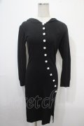 NieR Clothing / 刺繍入りボタンロングトップス  黒 Y-25-04-15-090-PU-TO-SZ-ZY