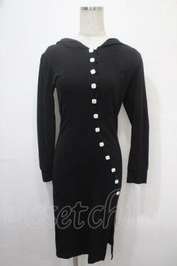 画像1: NieR Clothing / 刺繍入りボタンロングトップス  黒 Y-25-04-15-090-PU-TO-SZ-ZY