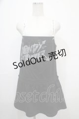 Candy Stripper / 英字プリントデニムワンピース 2 黒 Y-25-04-15-091-PU-OP-SZ-ZY