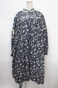 axes femme / 小花柄シャツワンピ  紺 Y-25-04-15-121-AX-OP-SZ-ZI