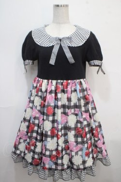 画像1: Angelic Pretty / Sweet Cherry Margaretカットワンピース  黒 Y-25-04-15-136-AP-OP-SZ-ZI