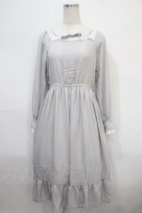 F i.n.t　HOME / はしごリボンジョーゼットワンピース  グレー Y-25-04-15-143-LO-OP-AS-ZY