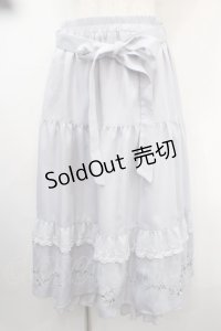 axes femme POETIQUE / フラワー刺繍ティアードスカート M サックス Y-25-04-15-189-AX-SK-SZ-ZY