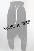 KRY CLOTHING / OMUTSU サルエルパンツ F 黒 Y-25-04-15-197-EL-PA-SZ-ZY