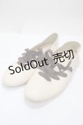 axes femme / SH レースアップフラットパンプス  ベージュ Y-25-04-17-116-AX-SH-SZ-ZY