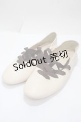 axes femme / SH レースアップフラットパンプス  ベージュ Y-25-04-17-116-AX-SH-SZ-ZY