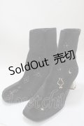 axes femme POETIQUE / 天体モチーフ刺繍ベロアブーツ  黒 Y-25-04-17-118-AX-SH-SZ-ZT-K005