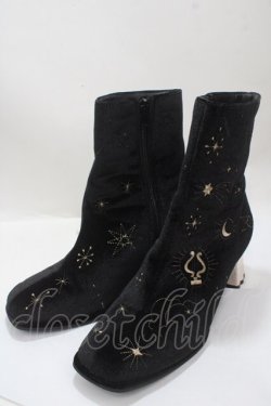 画像1: axes femme POETIQUE / 天体モチーフ刺繍ベロアブーツ  黒 Y-25-04-17-118-AX-SH-SZ-ZY