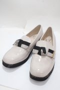 あしながおじさん / リボン付きローファー 24 グレー Y-25-04-17-122-PU-SH-SZ-ZY