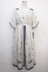 axes femme / ボタニカルスカーフ柄ワンピース F 白 Y-25-04-20-078-AX-OP-SZ-ZY