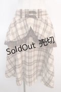 axes femme kawaii / ペプラム付きスカート  ベージュ Y-25-04-21-122-AX-SK-SZ-ZY