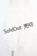 axes femme POETIQUE / レースフリルミニペチパンツ  白 Y-25-04-21-129-AX-PA-SZ-ZY