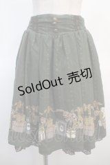 axes femme / プレゼントBOX柄ミドルスカート M グリーン Y-25-04-21-147-AX-SK-SZ-ZY