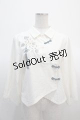 axes femme / ジャスミン刺繍チャイナブラウス  白 Y-25-04-21-031-AX-BL-SZ-ZY