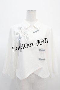 axes femme / ジャスミン刺繍チャイナブラウス  白 Y-25-04-21-031-AX-BL-SZ-ZY
