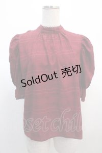 axes femme POETIQUE / シアーチェックボウタイブラウス  赤 Y-25-04-21-035-AX-BL-SZ-ZY
