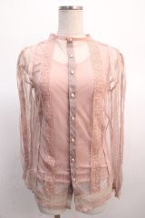 axes femme / プチスタンドレーシーブラウス  ピンク Y-25-04-21-039-AX-BL-SZ-ZY