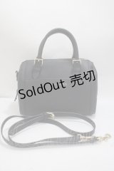 Maison de FLEUR / モノグラムポケットボストンショルダーバッグ F ブラック Y-25-04-23-005-LO-BG-SZ-ZY