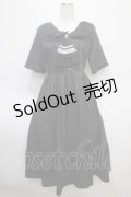 axes femme / ジャボブローチ付ワンピース F 黒 Y-25-04-23-124-AX-OP-SZ-ZI