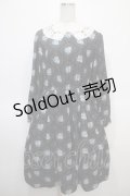Fi.n.t  / 花柄ワンピース  黒 Y-25-04-23-126-LO-SK-SZ-ZY