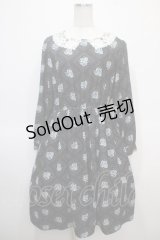 Fi.n.t  / 花柄ワンピース  黒 Y-25-04-23-126-LO-SK-SZ-ZY
