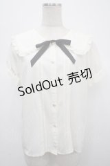 axes femme POETIQUE / ビッグ襟デザインブラウス  生成り Y-25-04-23-042-AX-BL-SZ-ZY