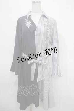画像1: axes femme / 薔薇刺繍バイカラーワンピース M 紺 Y-25-04-26-067-AX-OP-SZ-ZI