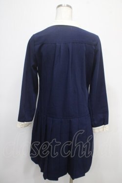画像2: F i.n.t / 釦使いクレリックワンピース F ネイビー Y-25-04-26-098-CA-OP-SZ-ZY