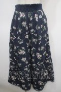 axes femme / ゆったりシルエットスカウチョ M 紺 Y-25-04-26-117-AX-PA-SZ-ZY