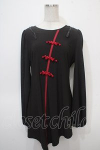 Qutie Frash / チャイナパフスリーブチュニック  黒×赤 Y-25-04-28-050-QU-TO-SZ-ZY