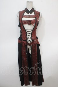 Qutie Frash / ベルトロングベスト  黒×赤 Y-25-04-28-058-QU-TO-SZ-ZY