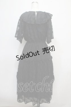 画像2: axes femme NOSTALGIE / フリルティアード総レースワンピース F 黒 Y-25-04-28-009-AX-OP-SZ-OS