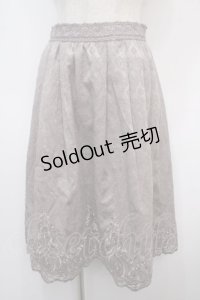 axes femme / ジャガード裾レーススカート M グレー Y-25-04-28-069-AX-SK-SZ-ZT502